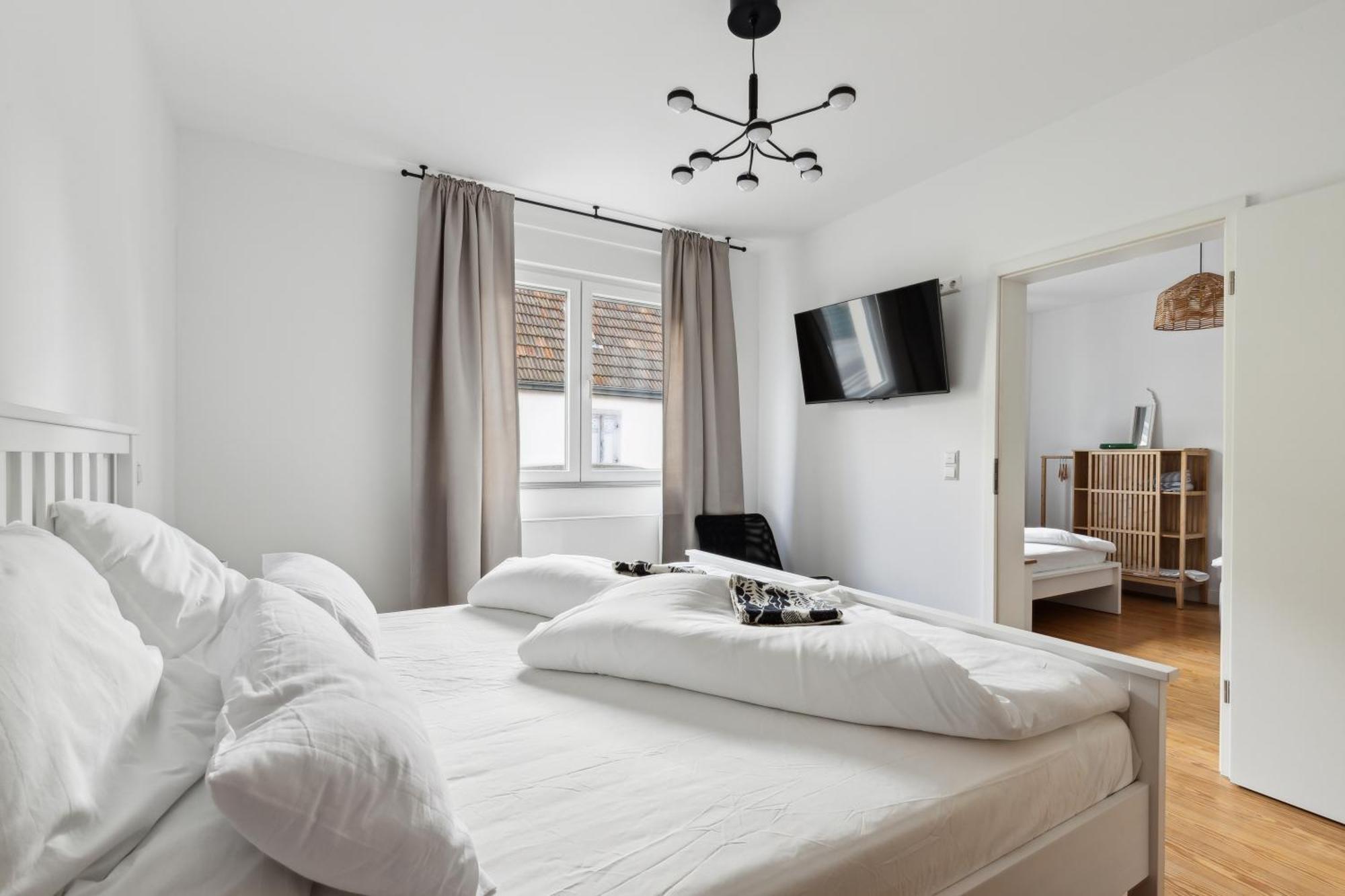 Modern Living - Basf - Ma - Pfalz - 1 Gym 2 Working Spaces ลุดวิกส์ฮาเฟน อัม ไรน์ ภายนอก รูปภาพ